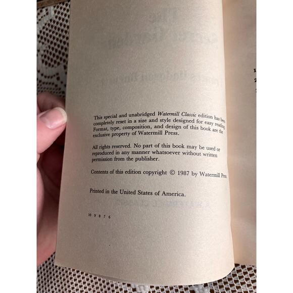 The Secret Garden by Frances Hodgson Burnett, 1987 Watermill Classic Paperback - Picture 2 of 4